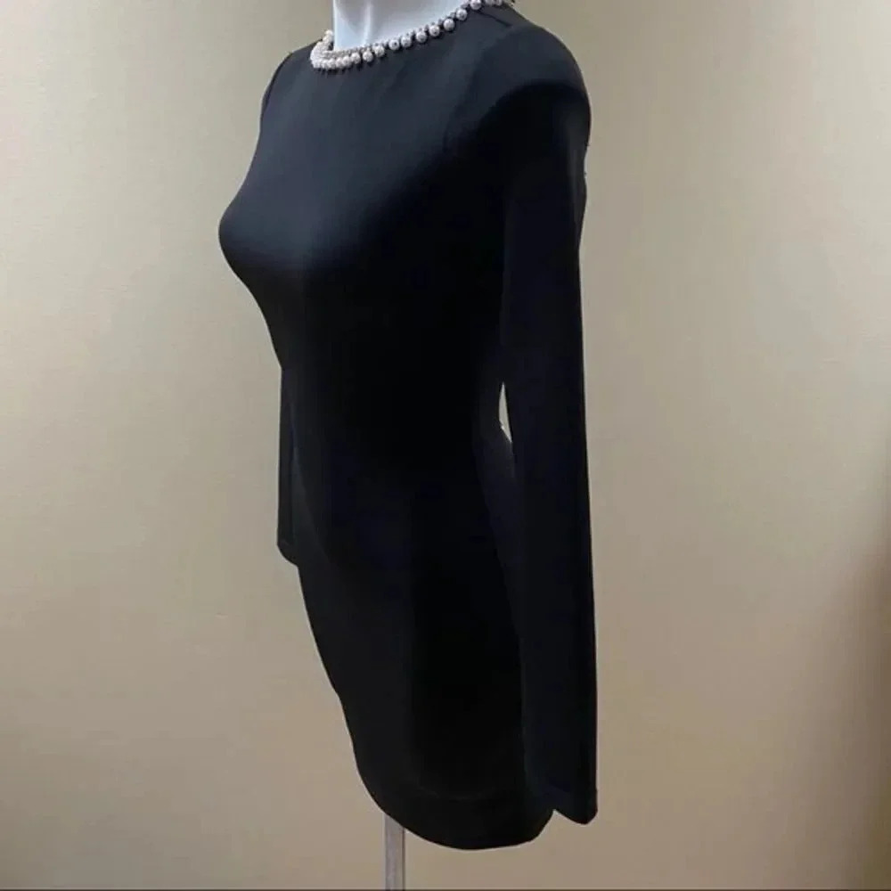 - Beautiful black dress - Picture 5 of 7